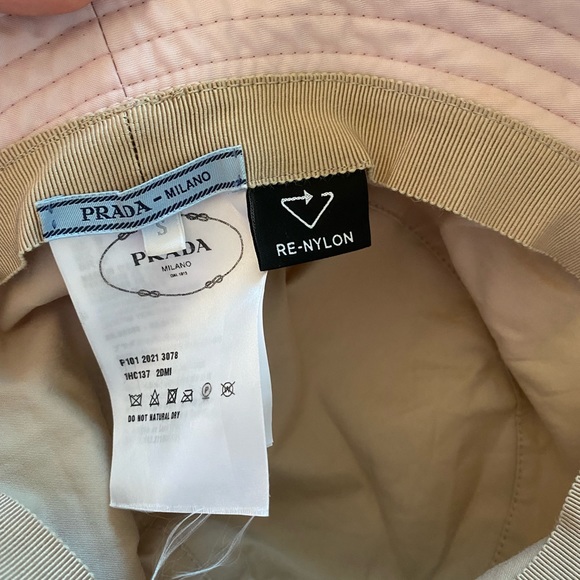 Authentic Prada Re-Nylon bucket hat - Picture 6 of 7
